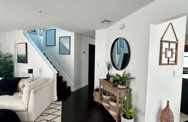 132 Weybridge Circle Gallery 4