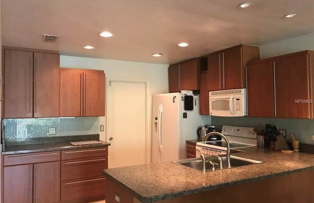 4530 CEDARWOOD VILLAGE DRIVE Gallery 3
