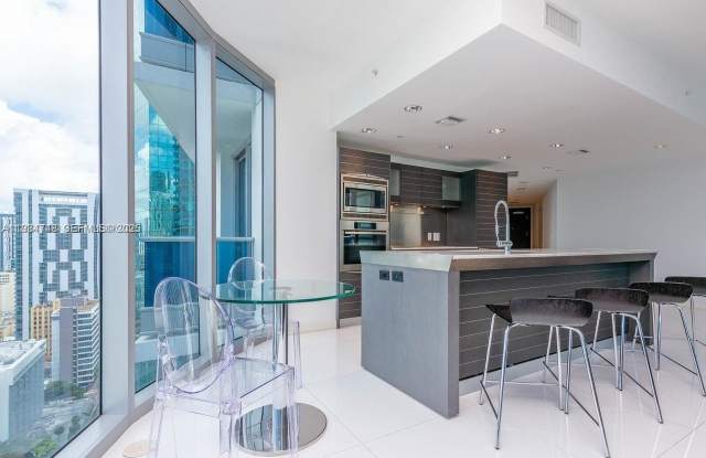 200 Biscayne Boulevard photos photos