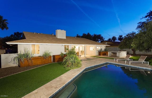 7560 E TURQUOISE Avenue - 7560 East Turquoise Avenue, Scottsdale, AZ 85258