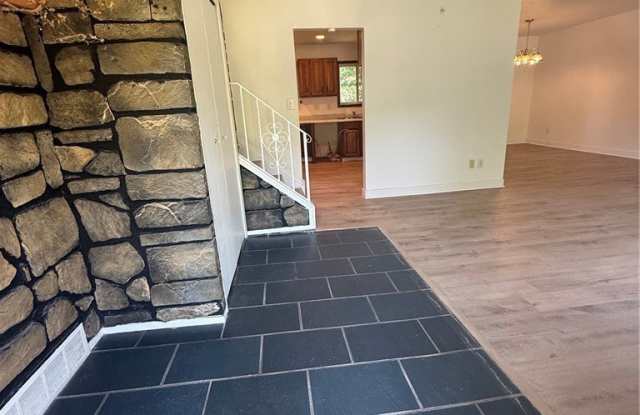 6580 Forest Glen Avenue Gallery 4