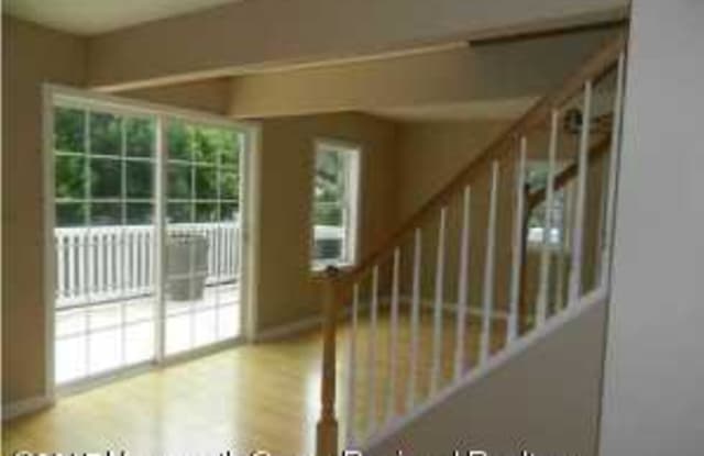 209 Bay Avenue - 209 Bay Ave, Highlands, NJ 07732