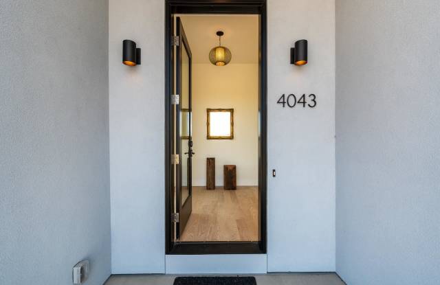 4043 Serenbe Street photos photos