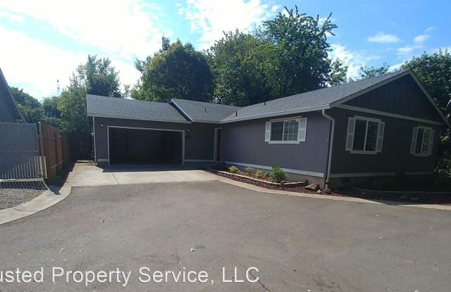 1534 Caprice Way - 1534 Caprice Way, Eugene, OR 97404