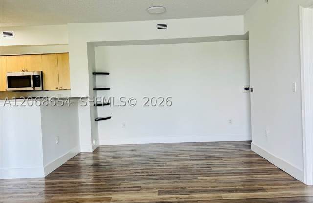 2401 W Preserve Way Gallery 4