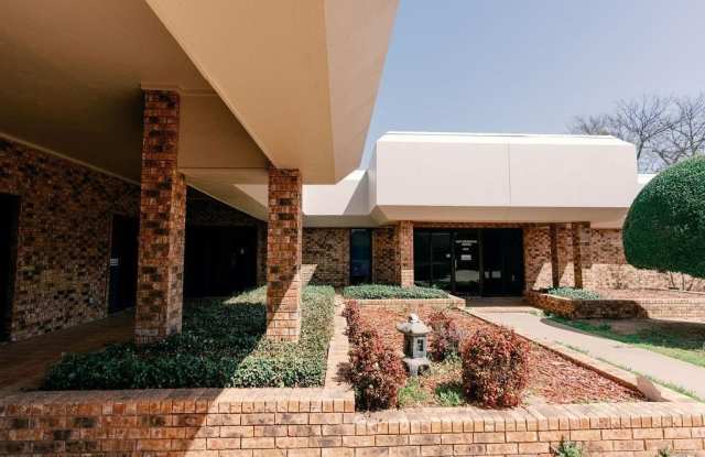 4722 Taft Boulevard photos photos