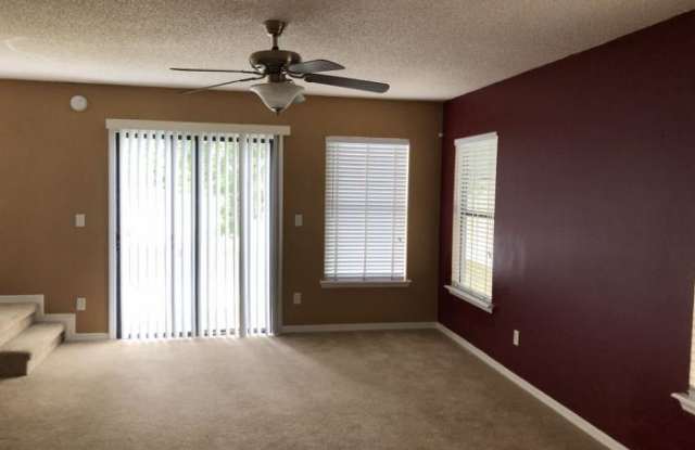3211 Academy Park Pl Gallery 4