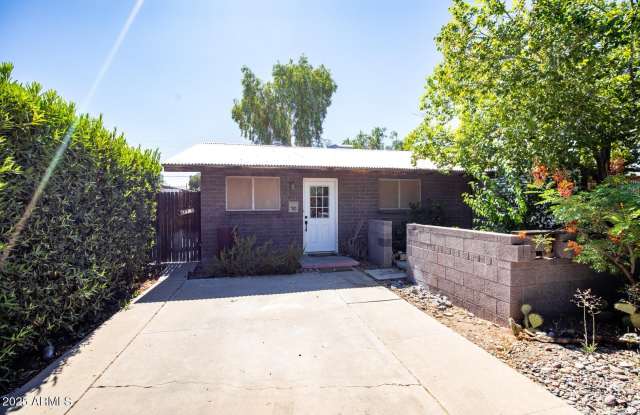 2016 S Granada Drive photos photos