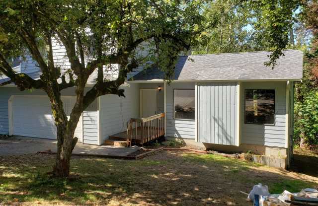 Pre-Leasing for August - 6Bed/3Bath House photos photos