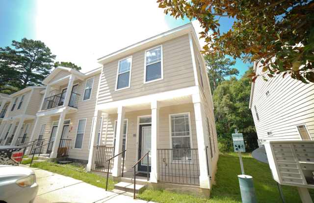 3 Bed / 2 Bath Condo in NW photos photos