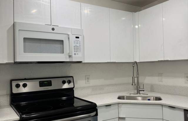 AVAILABLE 8/1/26 For Rent 2BD/2.5BA FULLY RENOVATED Unit- $2,350 Gallery 4
