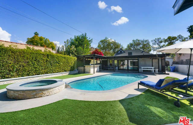 753 North LAS PALMAS Avenue - 753 Las Palmas Avenue, Los Angeles, CA 90038