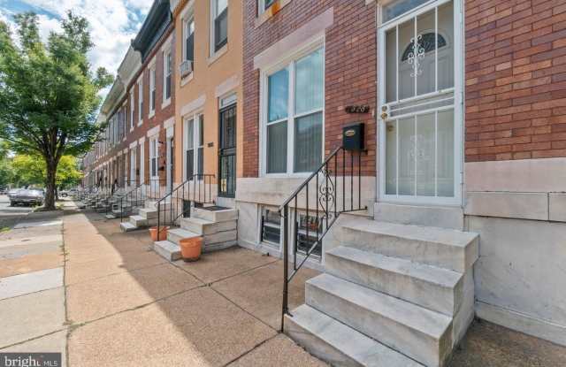 2528 MCCULLOH Street Gallery 2