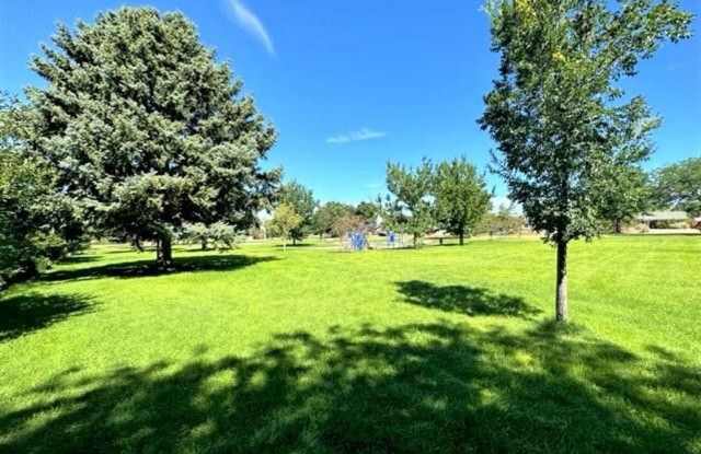 COMING SOON -Modern 1-Bed/1-Bath Condo – All Utilities Included – Prime Location! aprox 600 sq feet Juan Tabo and Lomas photos photos