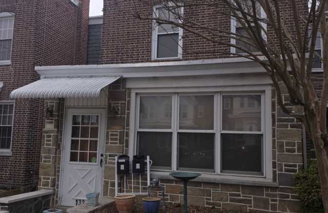 2nd Floor Apt in Wilmington photos photos