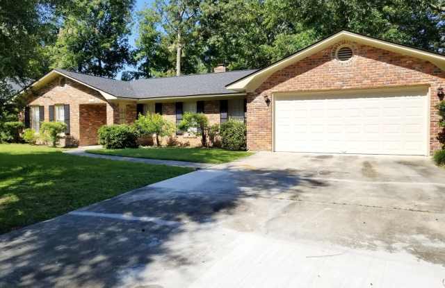 Renovated 3 Bedroom 2 Bathroom in Georgetown with Tons of Space! photos photos