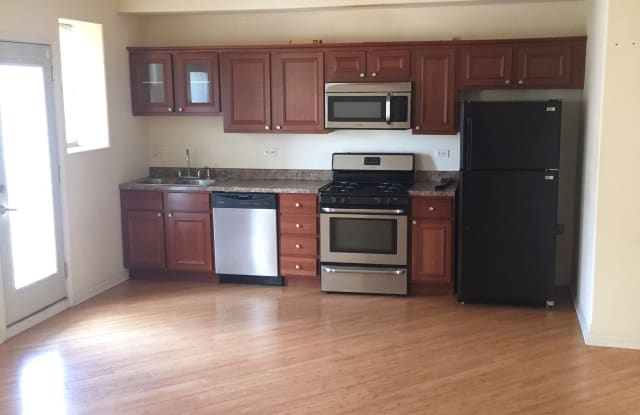 5349 S Calumet, Unit 2S - 5349 South Calumet Avenue, Chicago, IL 60615