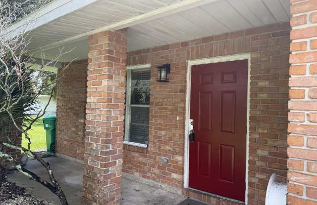 2009 Renee Place Gallery 2
