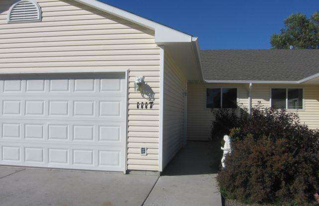 1117 Victory Ave photos photos