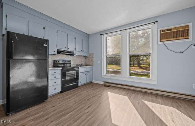 51 W Washington Street - 51 West Washington Street, Coats, NC 27521