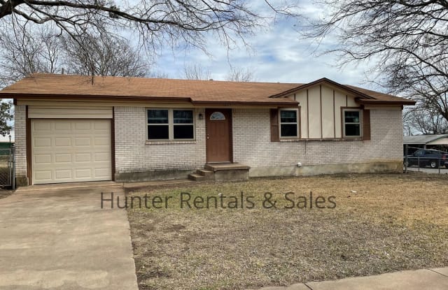 1211 S 9th St - 1211 9th Street, Copperas Cove, TX 76522