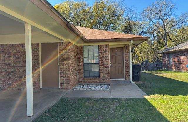 405 Rockcrest Dr photos photos