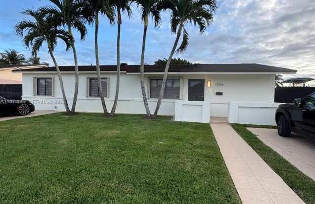 12534 SW 27th St photos photos