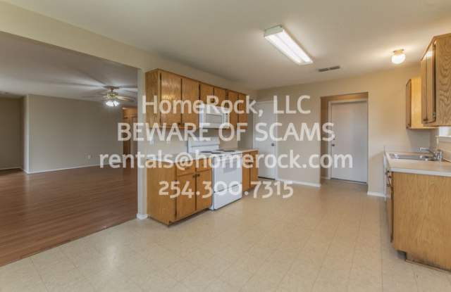 2709 Littlewood Drive Gallery 4