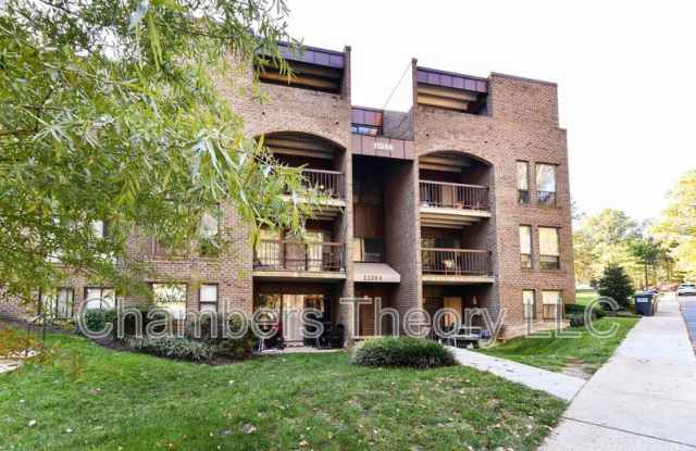 11244 Chestnut Grove Sq. Gallery 1