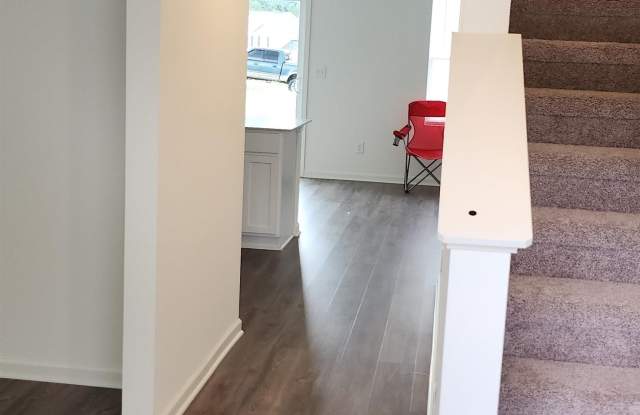 410 Cannon Point Drive Gallery 2