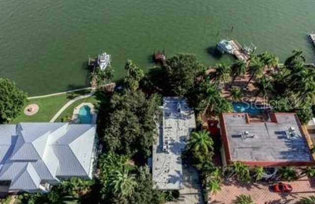 15607 REDINGTON DRIVE Gallery 3