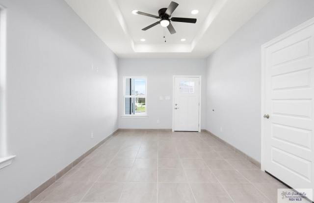 2228 N VALLEY CIRCLE Gallery 2