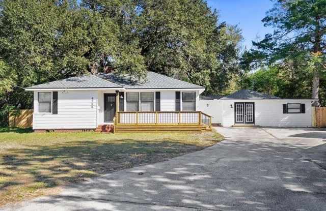 4755 CARDINAL Place photos photos