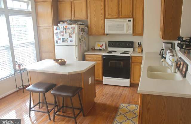 3577 ELLERY Circle Gallery 2
