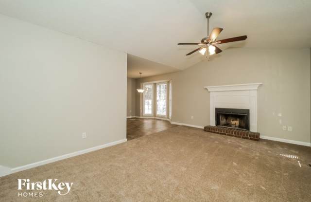 206 Peach Crossing Drive Gallery 3