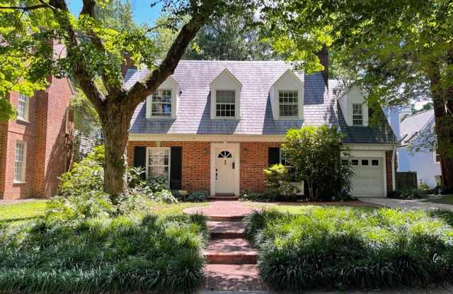 134 Hesketh St - 134 Hesketh Street, Chevy Chase Village, MD 20815