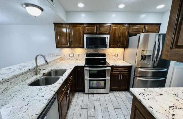 8623 N Lagoon Drive unit: B10 photos photos