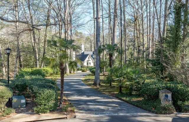325 Riverhall Court Gallery 3