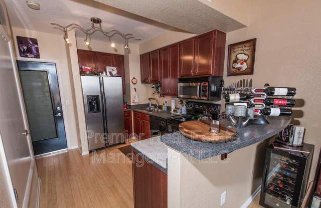 3149 Blake St #306 Gallery 2
