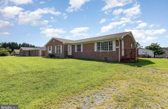 1824 MEADOW DRIVE photos photos