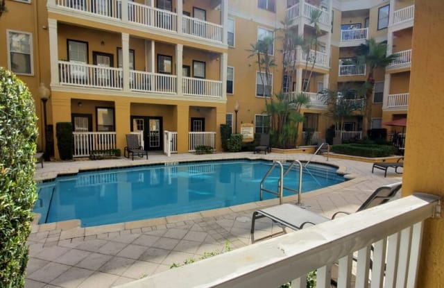 Park North at Cheney Place - 860 N Orange Ave, Orlando, FL 32801
