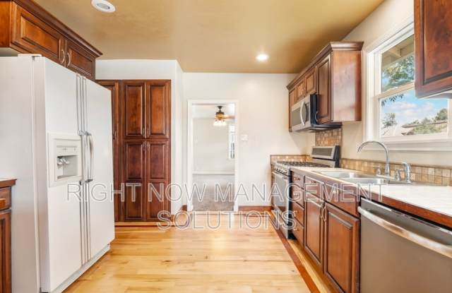 2903 West Madison Avenue photos photos 2903 West Madison Avenue photos photos
