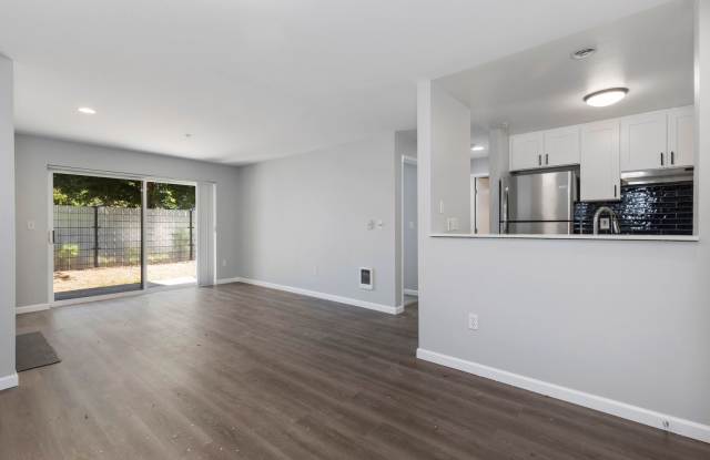 Interlake Apartments photos photos Interlake Apartments photos photos