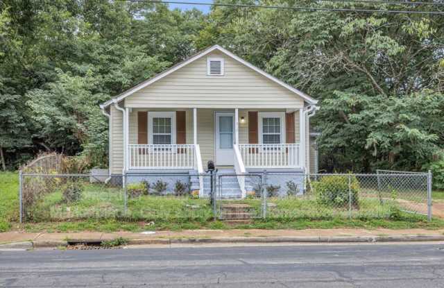 1310 Roanoke Ave photos photos