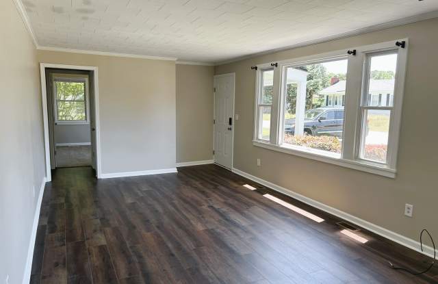 133 Green Meadow Drive Gallery 4