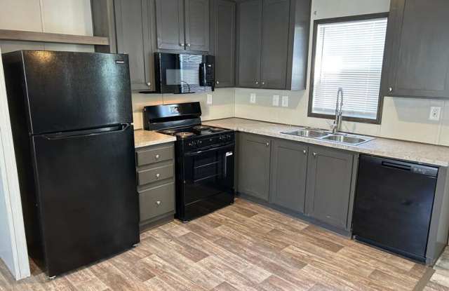 175 King Charles Ct. Gallery 2