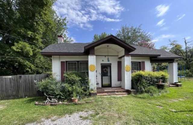 508 West Main Street photos photos