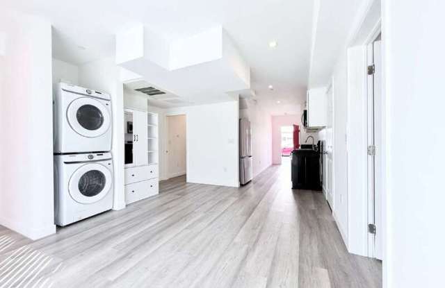 1258 Leighton Avenue Gallery 1