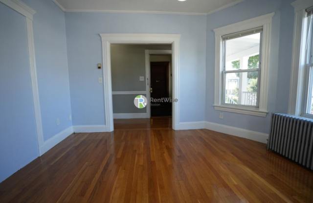 129 Draper St. Gallery 4