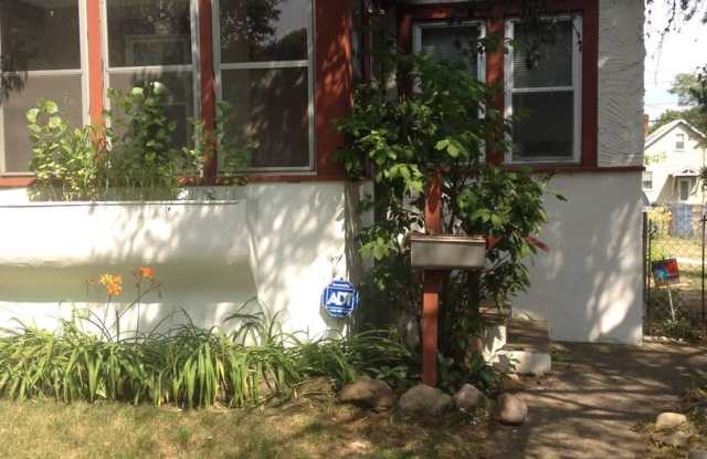 5210 N 6th St - 5210 6th Street North, Minneapolis, MN 55430